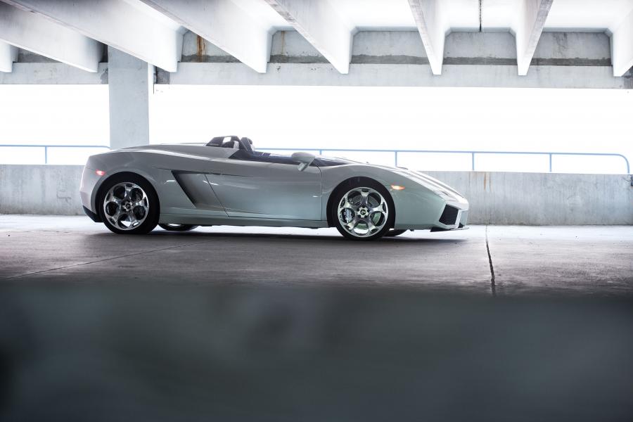  Lamborghini Concept S 2005 года  (фото 13 из 46)